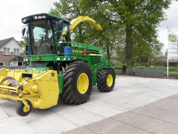John Deere 7450 prodrive hakselaar afgeleverd